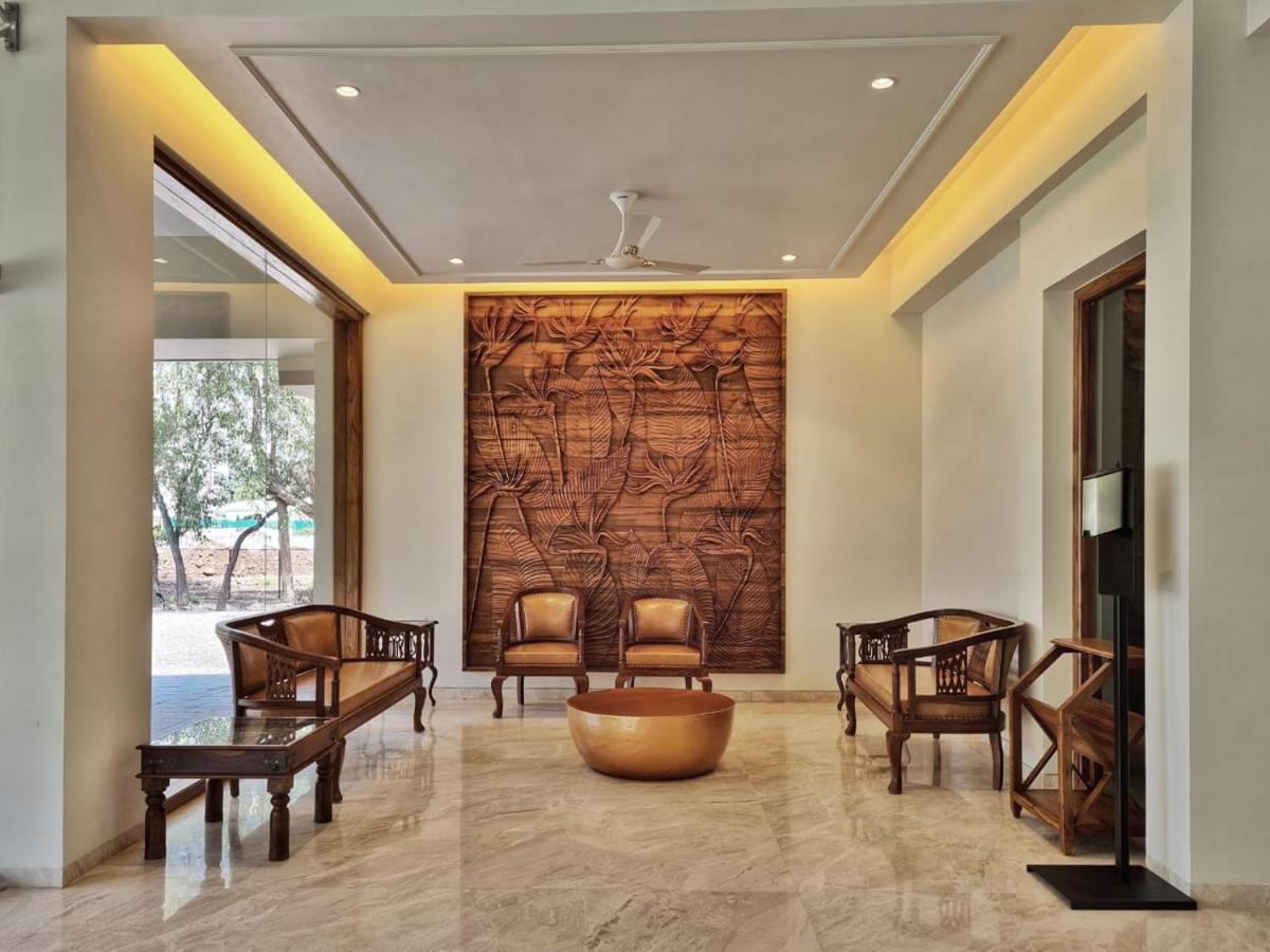 The Pavillion Hotel Kolhapur Esterno foto