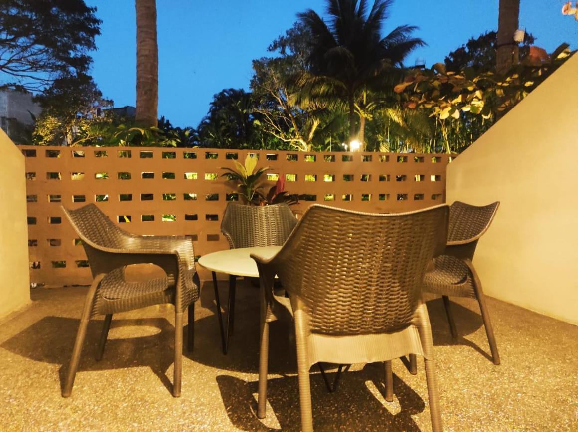 The Pavillion Hotel Kolhapur Esterno foto