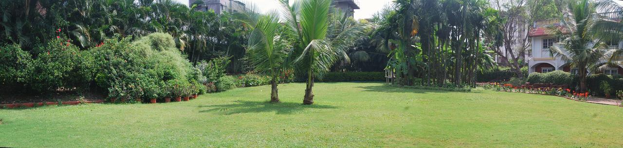 The Pavillion Hotel Kolhapur Esterno foto